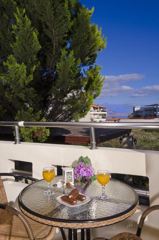 Alimedon Villa Almirida